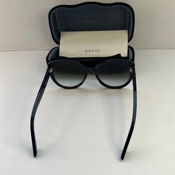 New 100% Authentic Gucci GG0325S008 Cat eye Sunglasses